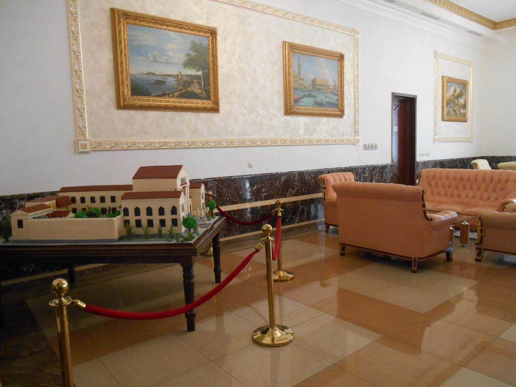 Armenian Royal Palace เยเรวาน ภายนอก รูปภาพ